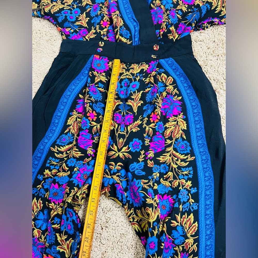 Anthropologie ETT:TWA Scarf Print Jumpsuit – Size 6 - Picture 11 of 16